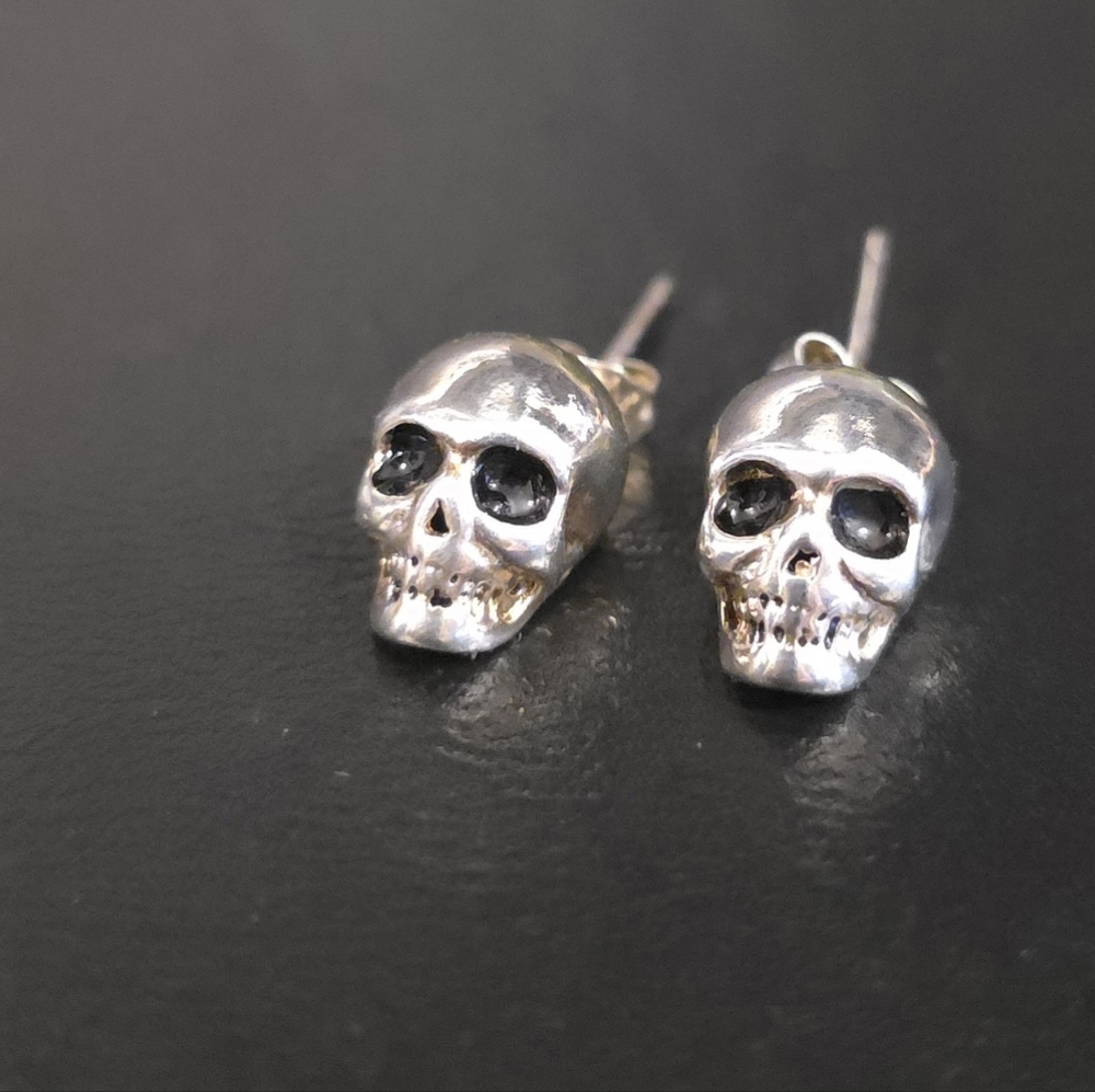 Sterling Silver Skull Stud Earrings